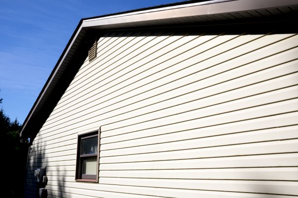 Dutch Lap Siding Installation in Lincoln