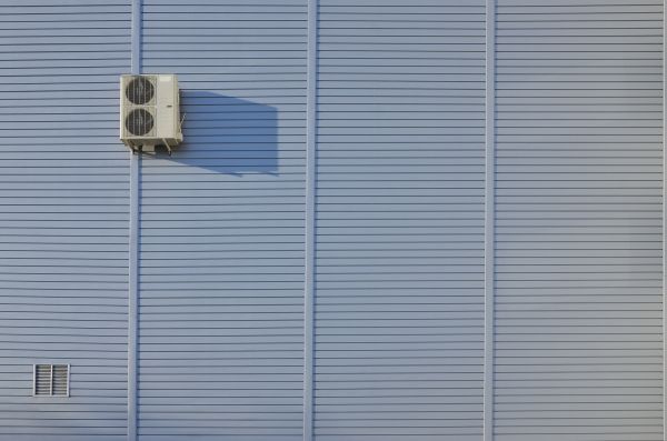 Flat Metal Siding Installation in Lincoln