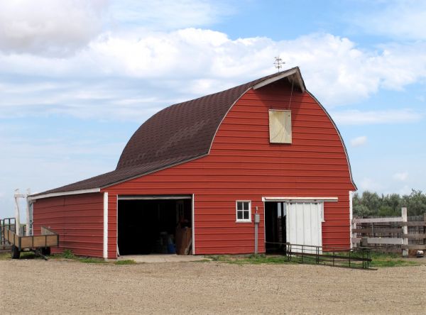 Metal Barn Siding Installation in Lincoln
